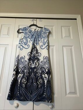 Women's White and Navy Paisley Mini Dress